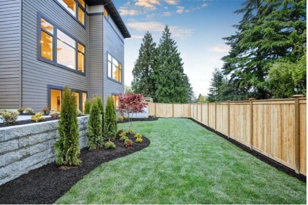 vertical fence designs 