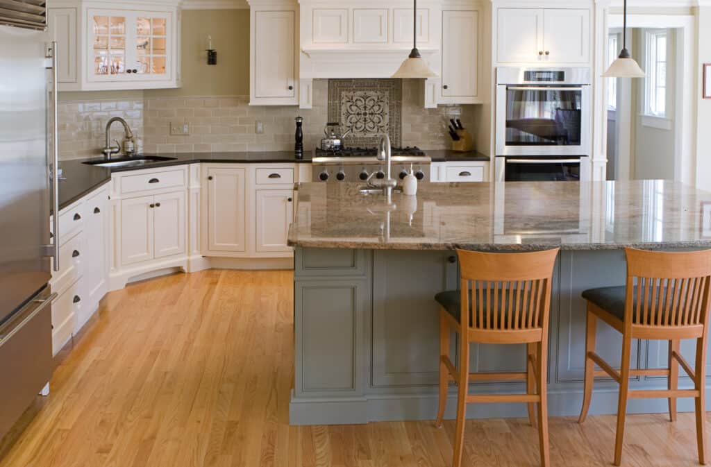 21 best paint colors for kitchens with white cabinets